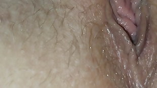 Wifey finger-tickling vagina